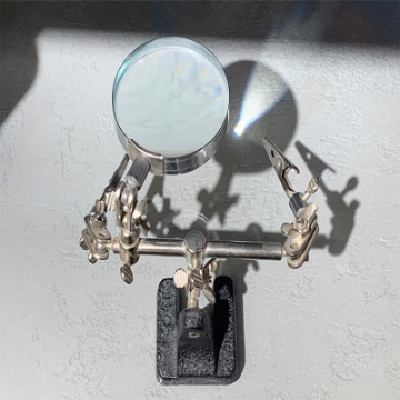 تصویر  ذره بین و لوپ لحیم كاری  MG16130 با فنر هویه كامار (چین) 50mm 3X